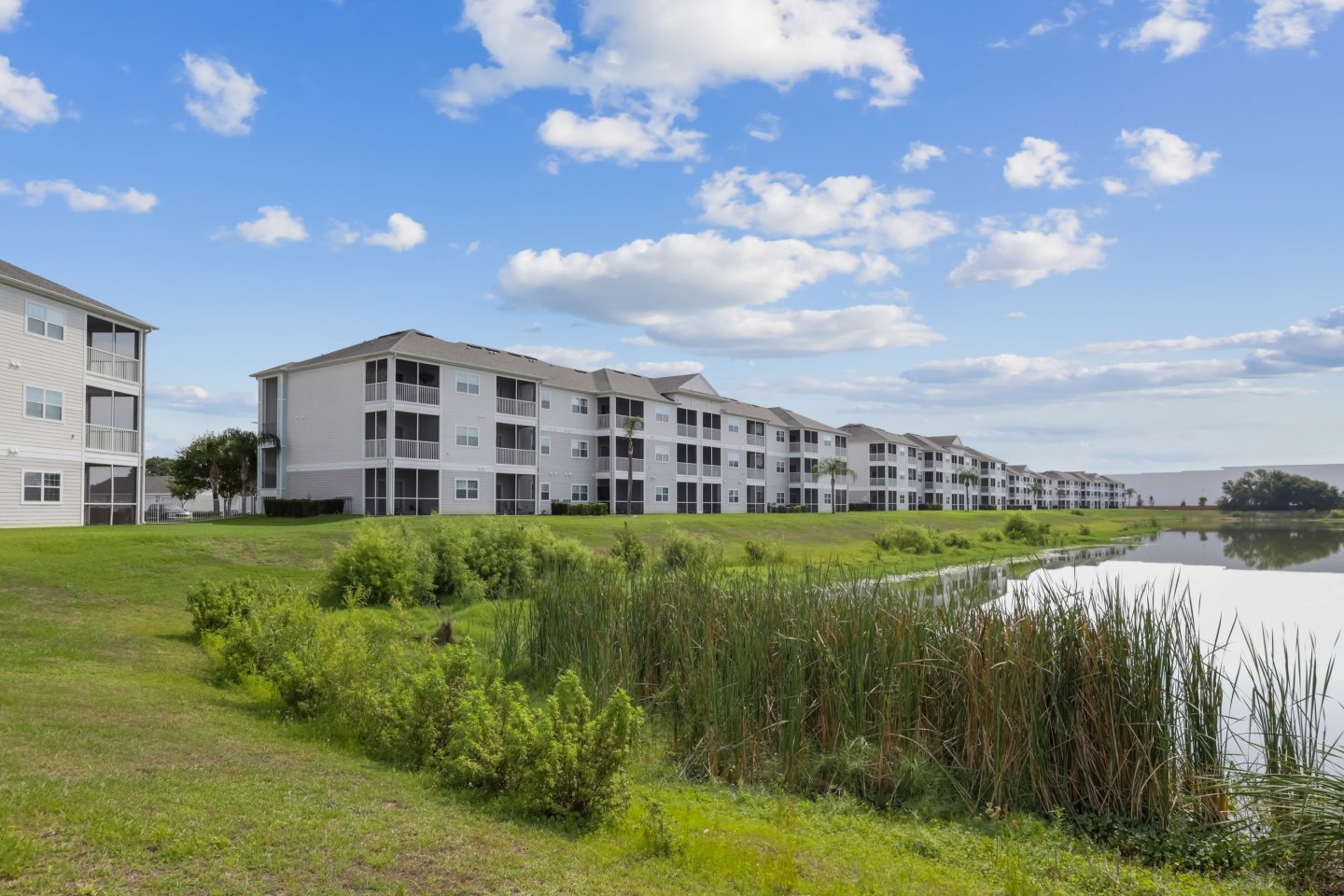 Century Lakehouse Image 20