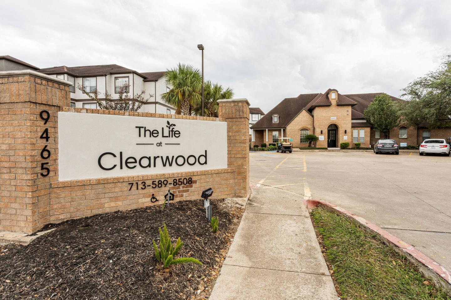 The Life at Clearwood Image 22