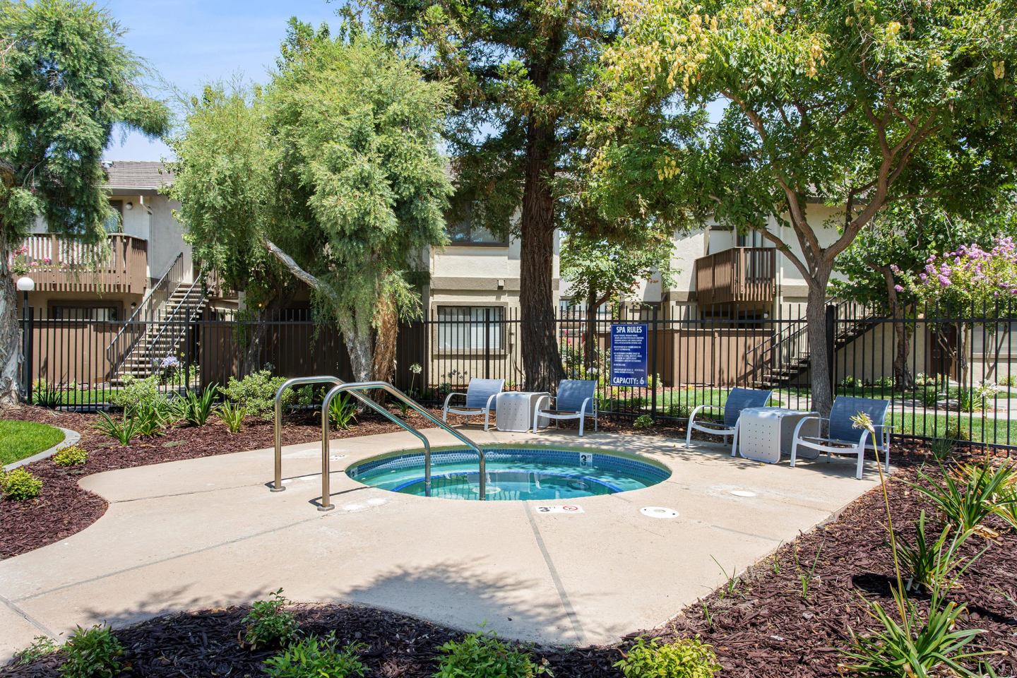 Stonegate Apartments Image 6