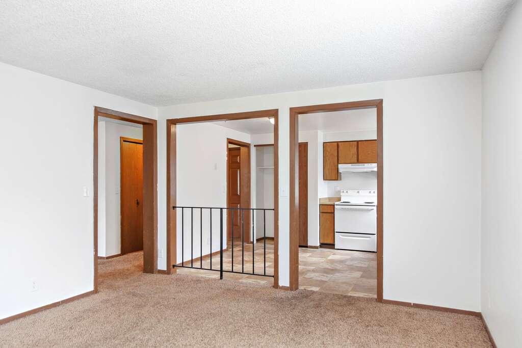 Rifle Creek Apartments Image 4
