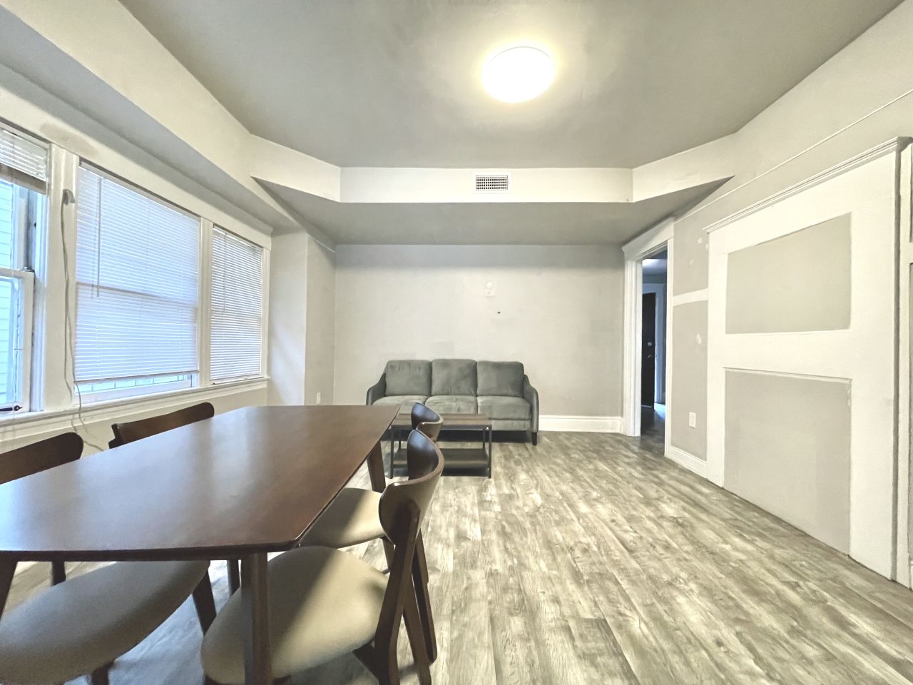 1196 1/2 W 36th Street - Co-Living Image 8