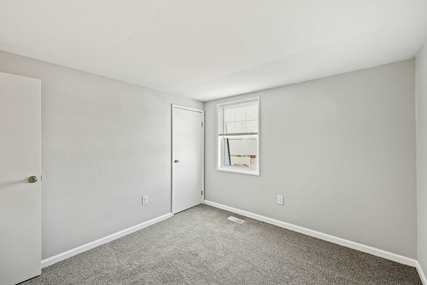 The Townhomes at River's Gate Image 19