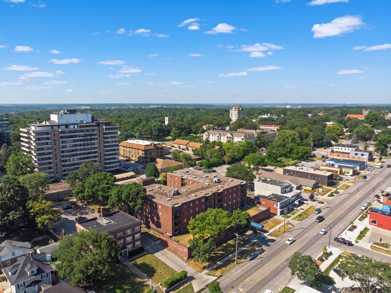 Ingersoll Towers Image 16