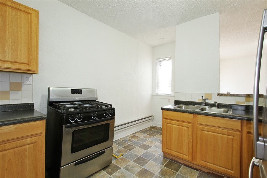 8456 S Wabash Ave Image 2