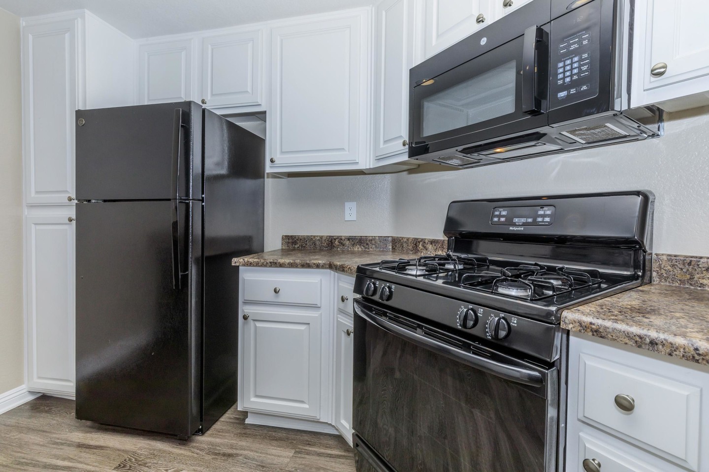Villas Antonio Apartment Homes Image 15