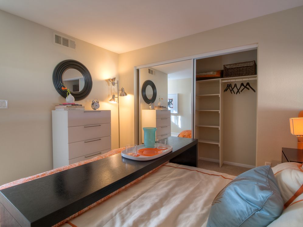 Avalon Woodland Hills Image 17