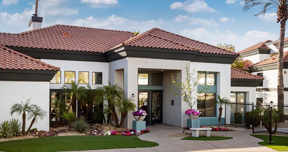Bella Vista Apartments Image 4