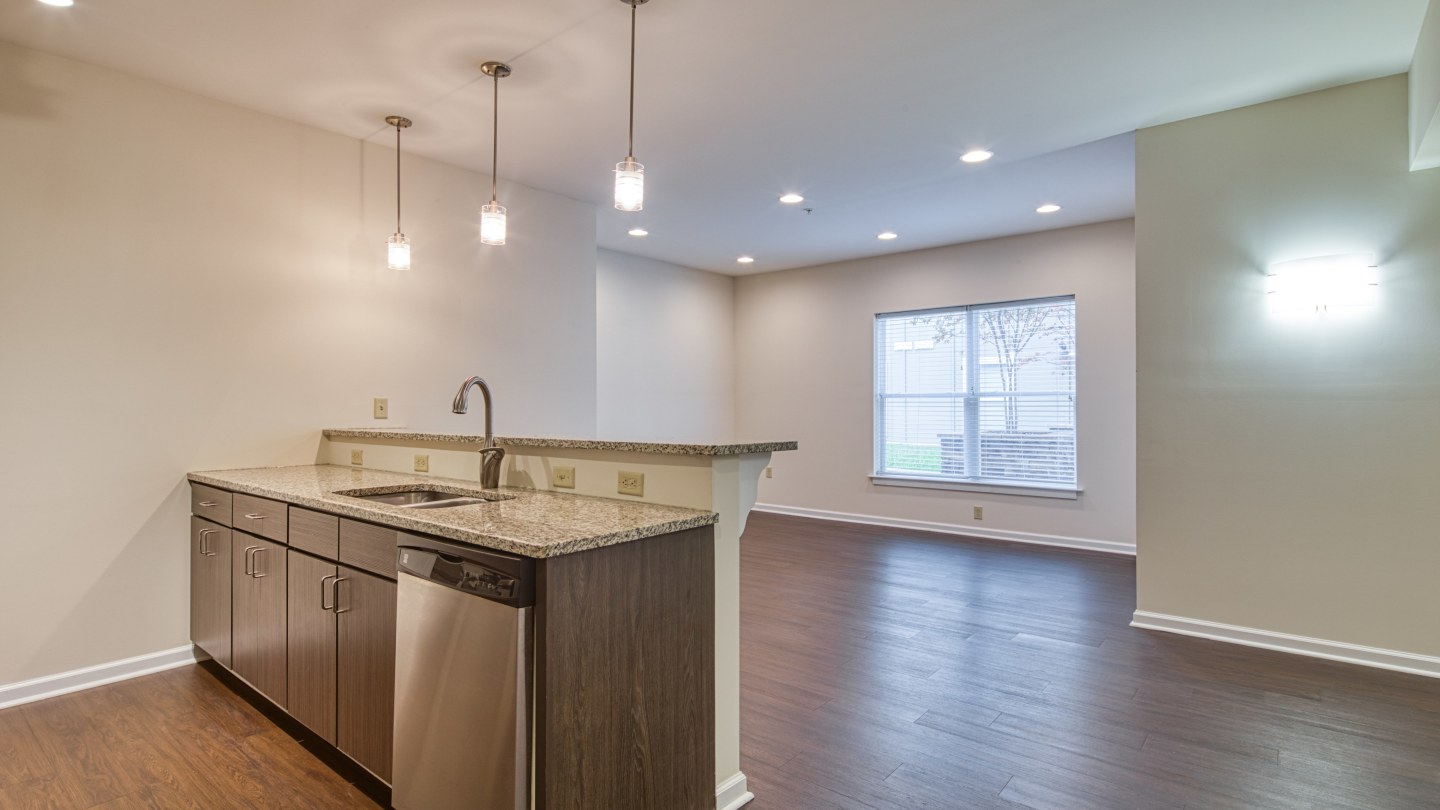 Gramercy Row Image 15