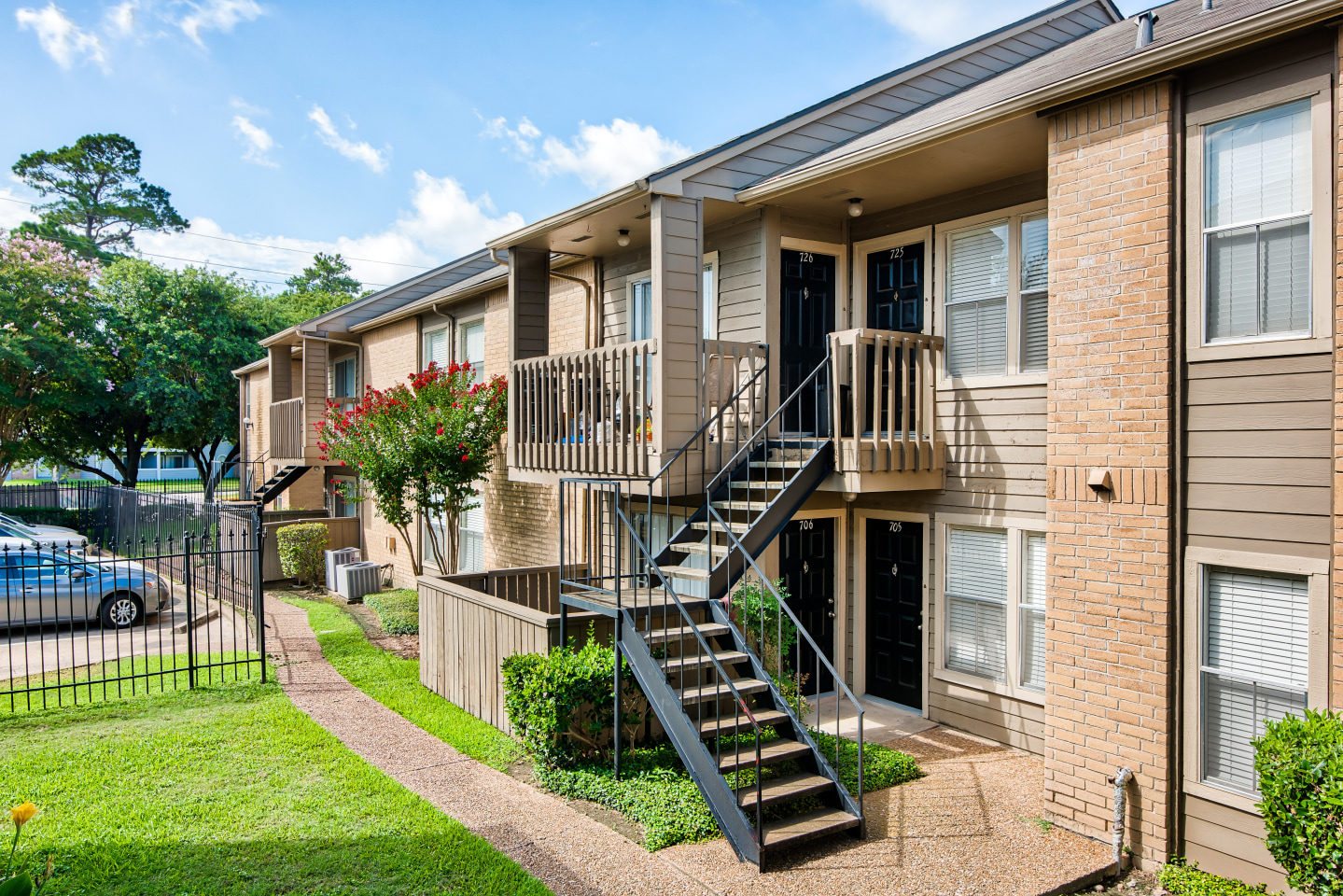 Applewood Image 19