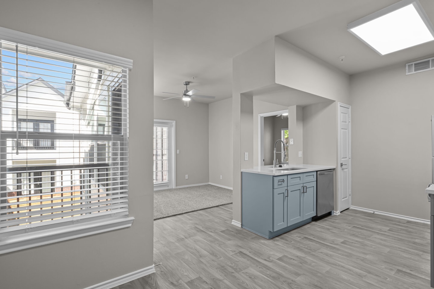 Larkin Apartment Homes Image 49