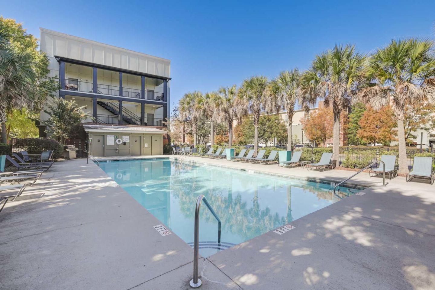 Canalside Lofts Image 12