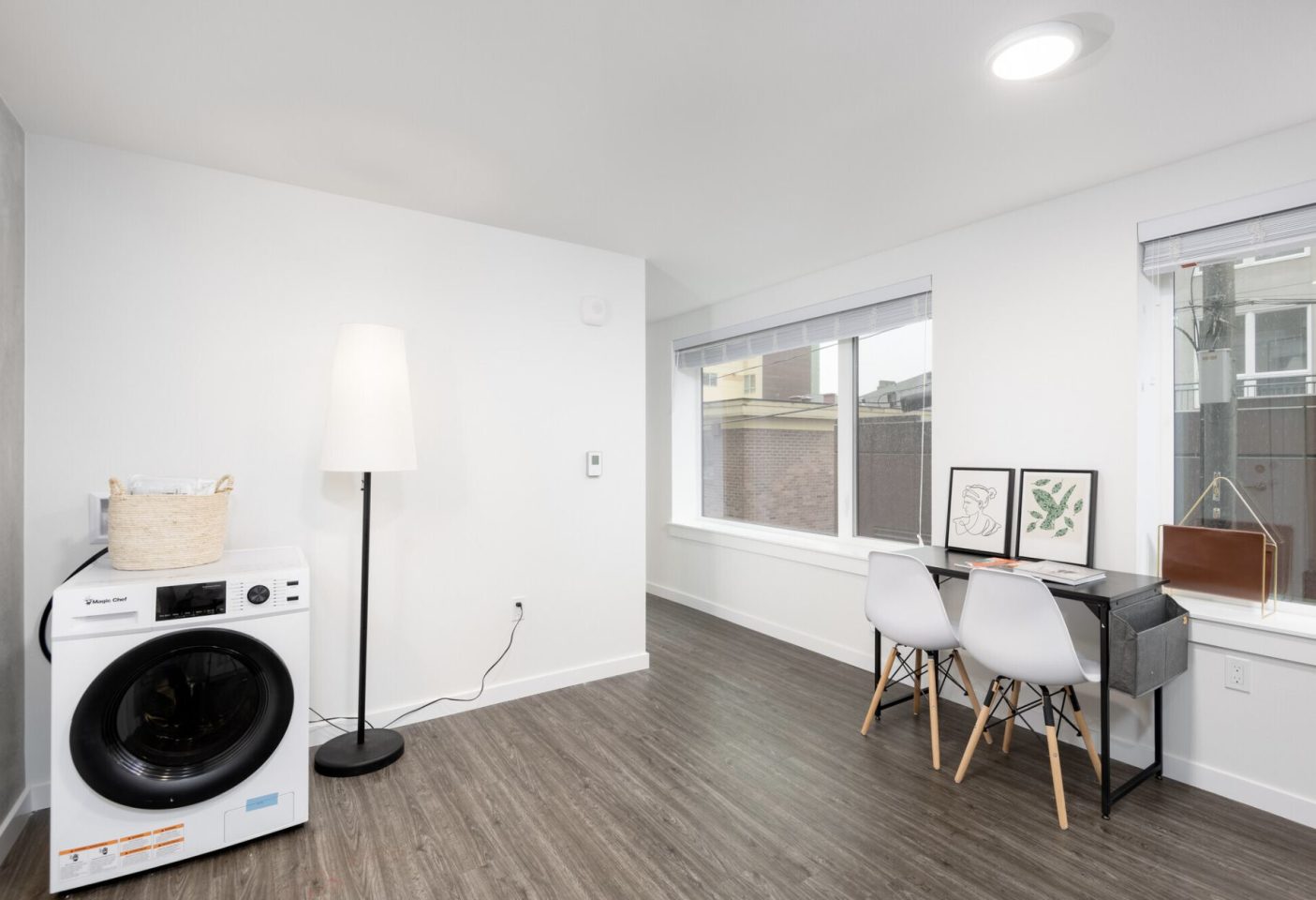 Montclair Apartments - Student Housing Image 10