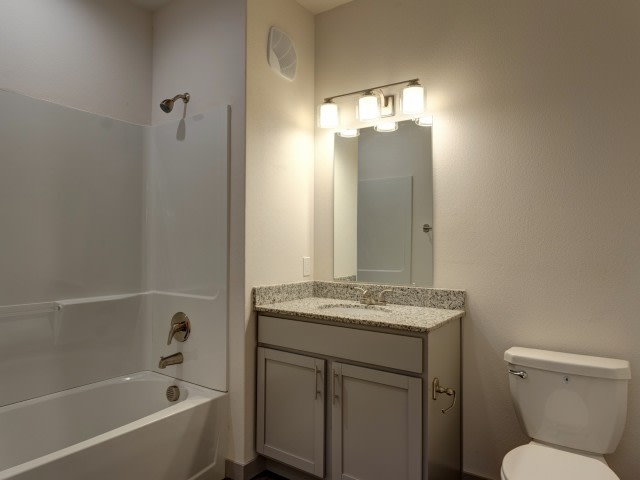 Backwater Cove Apartments Image 26