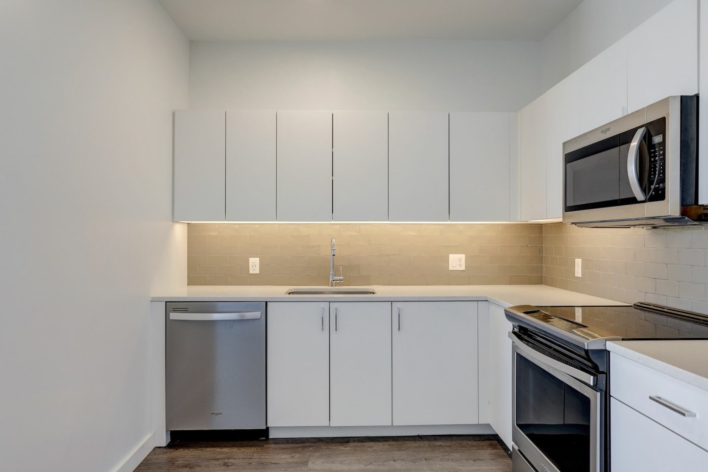 3200 Washington Image 48