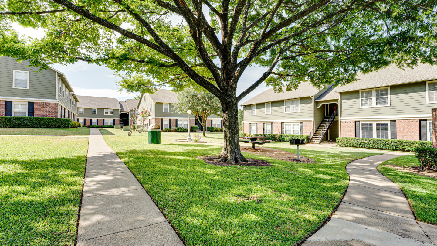 Arbors of Cleburne Image 23