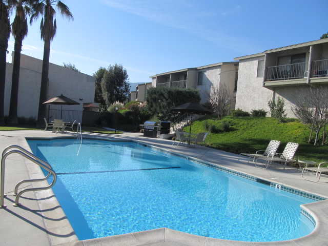 Hillside Village Apartments Image 17