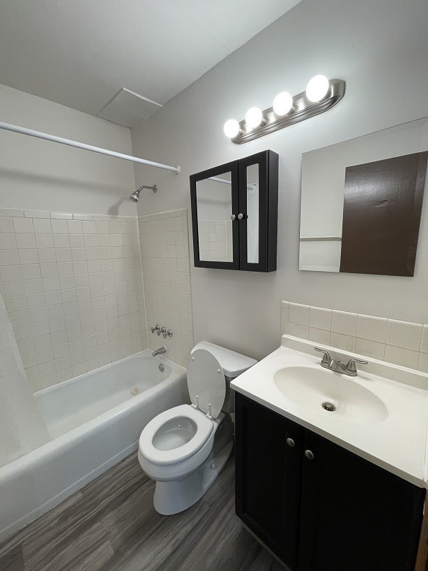 Webster Terrace II Image 21