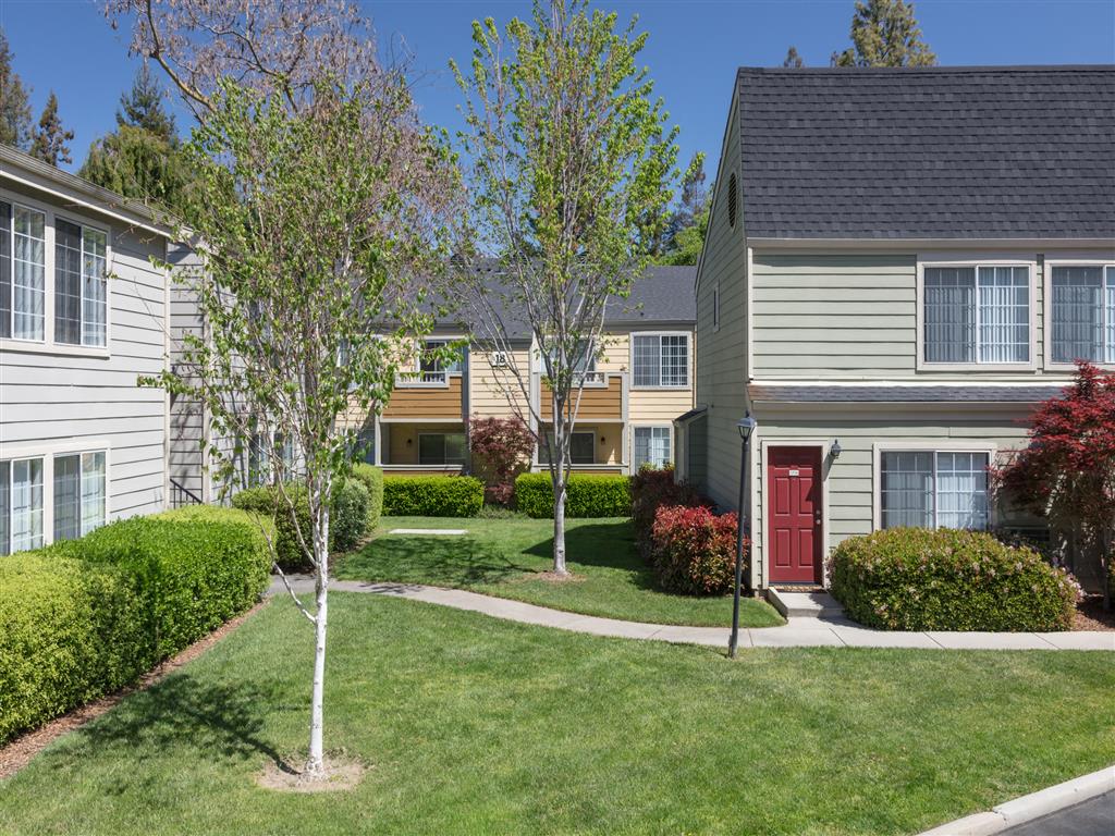 Central Park At Whisman Station Image 6