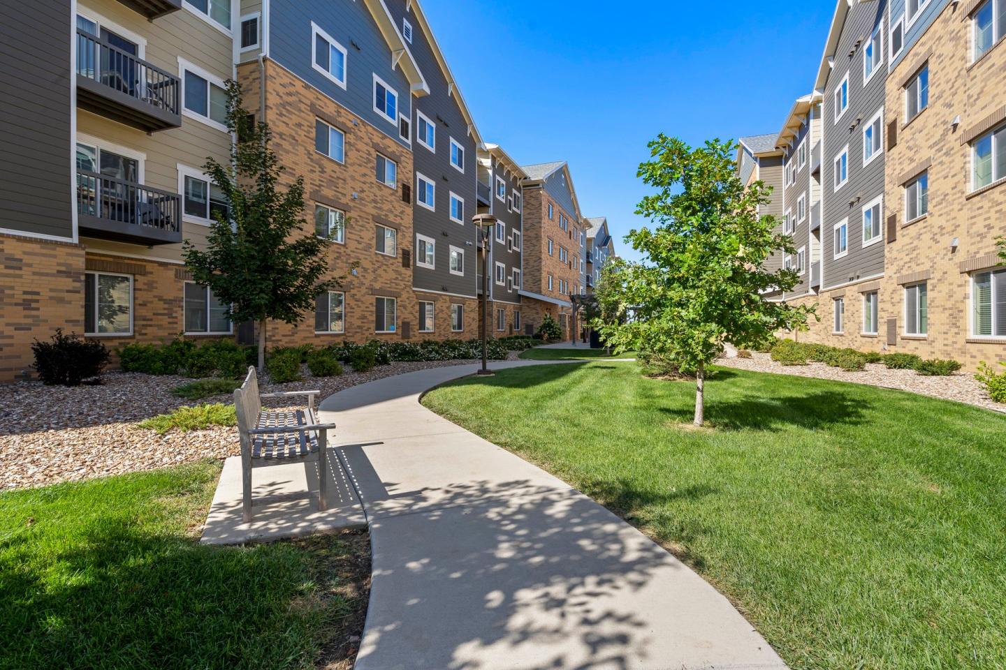 WaterWalk Kansas City - Overland Park Image 14