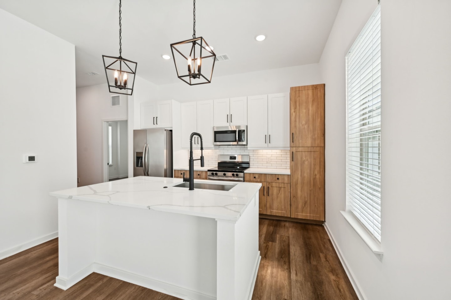 The Hadley Luxury Apartments Image 3