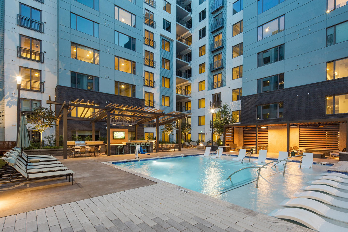 Peace Raleigh Apartments Image 12