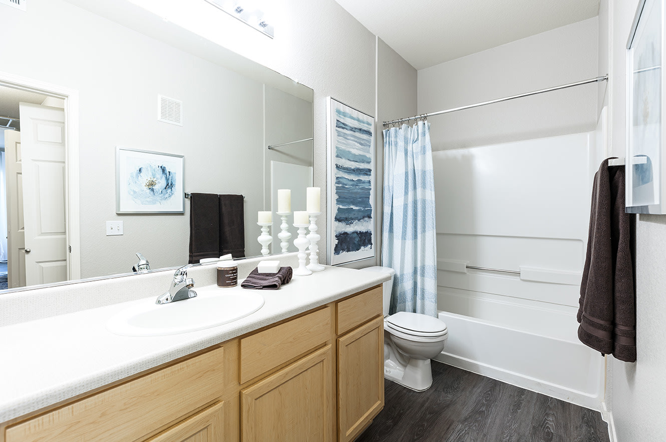 Parkside Villas Image 10