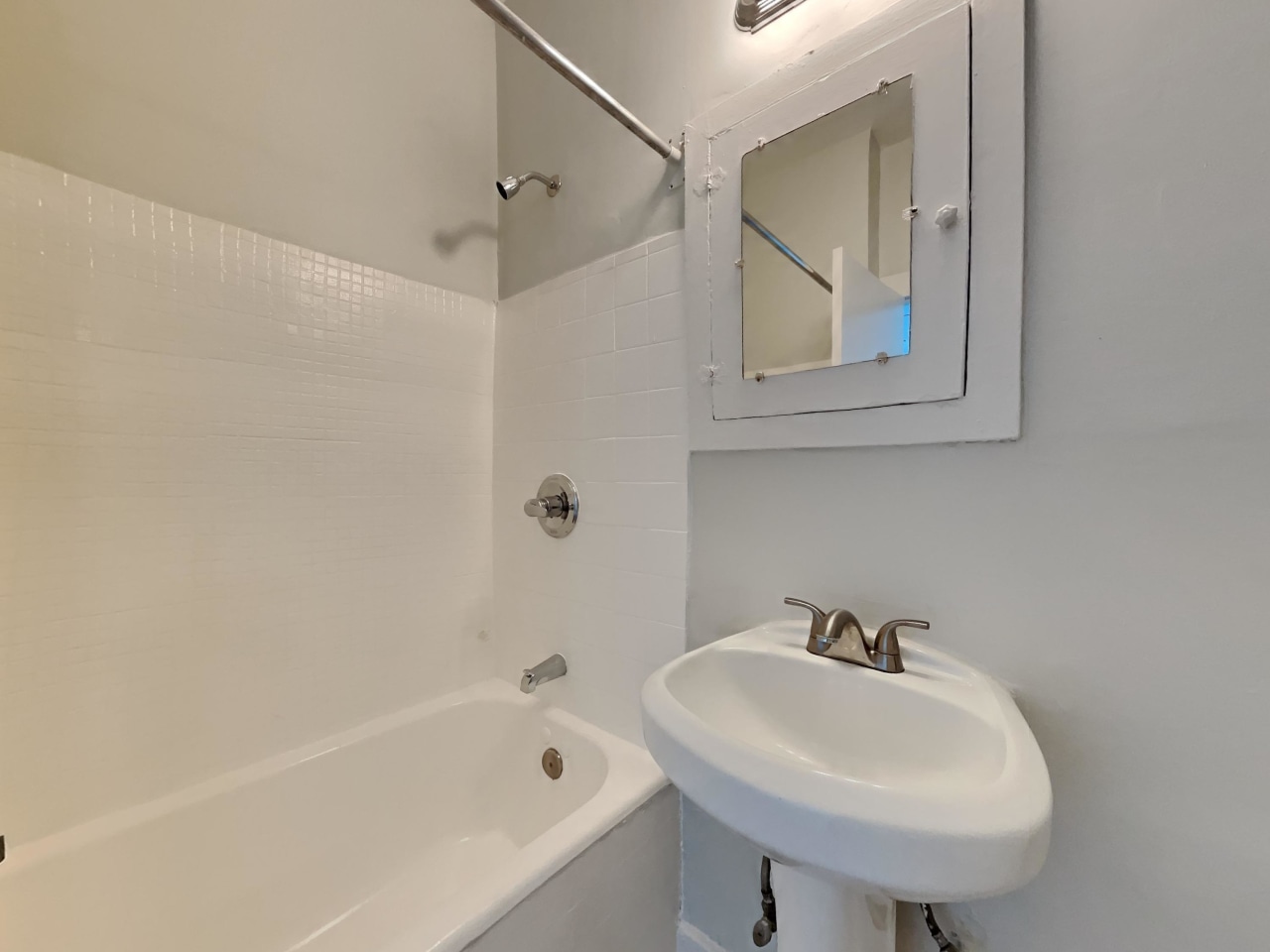 6434 Yucca Street Image 14