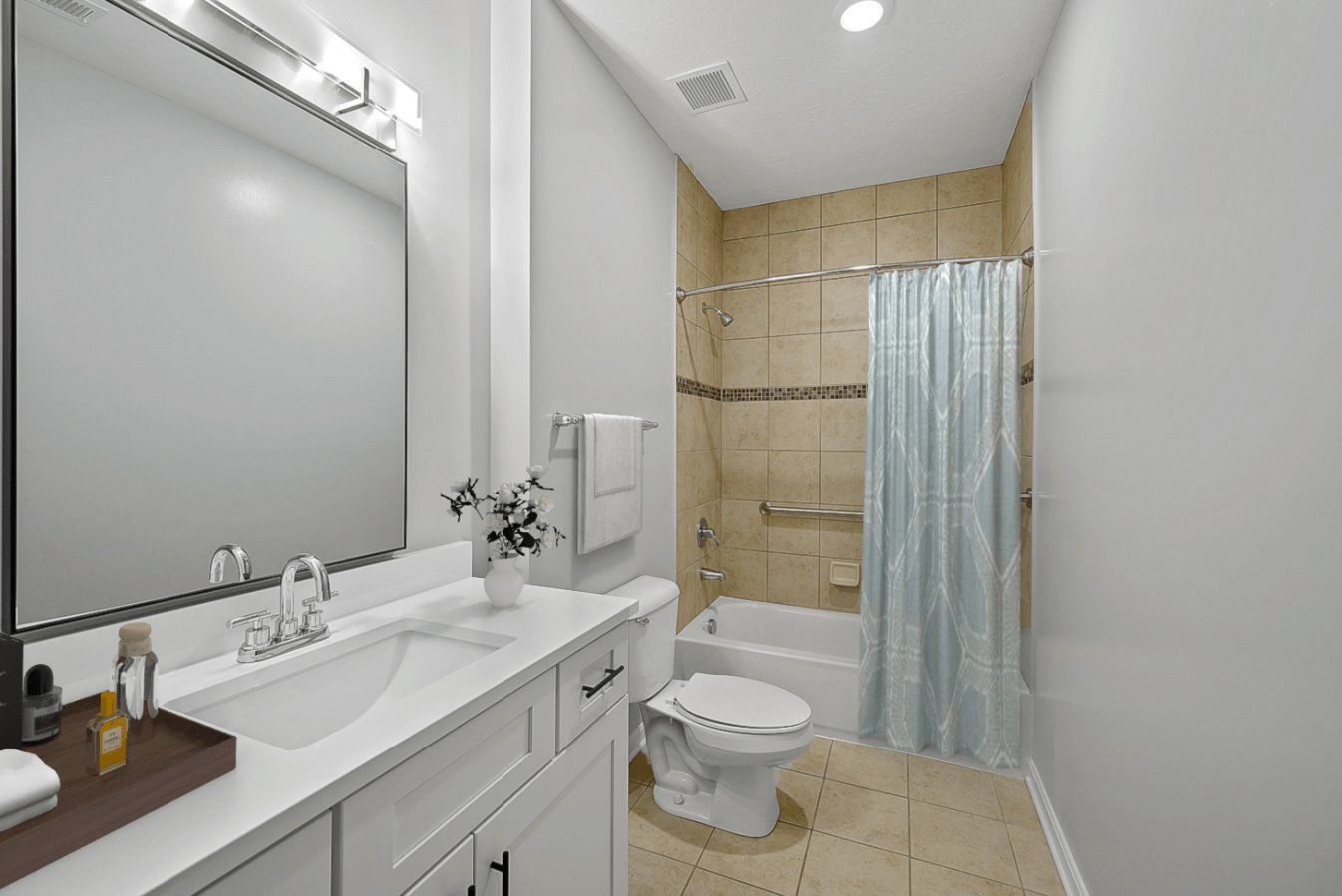 Monmouth Row Apartments Image 10