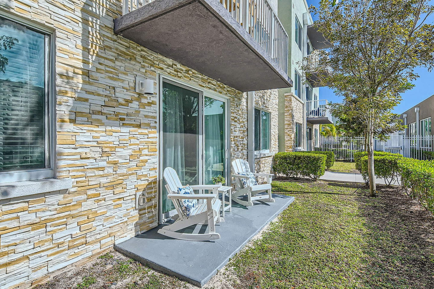 Amelia Apartments Image 17