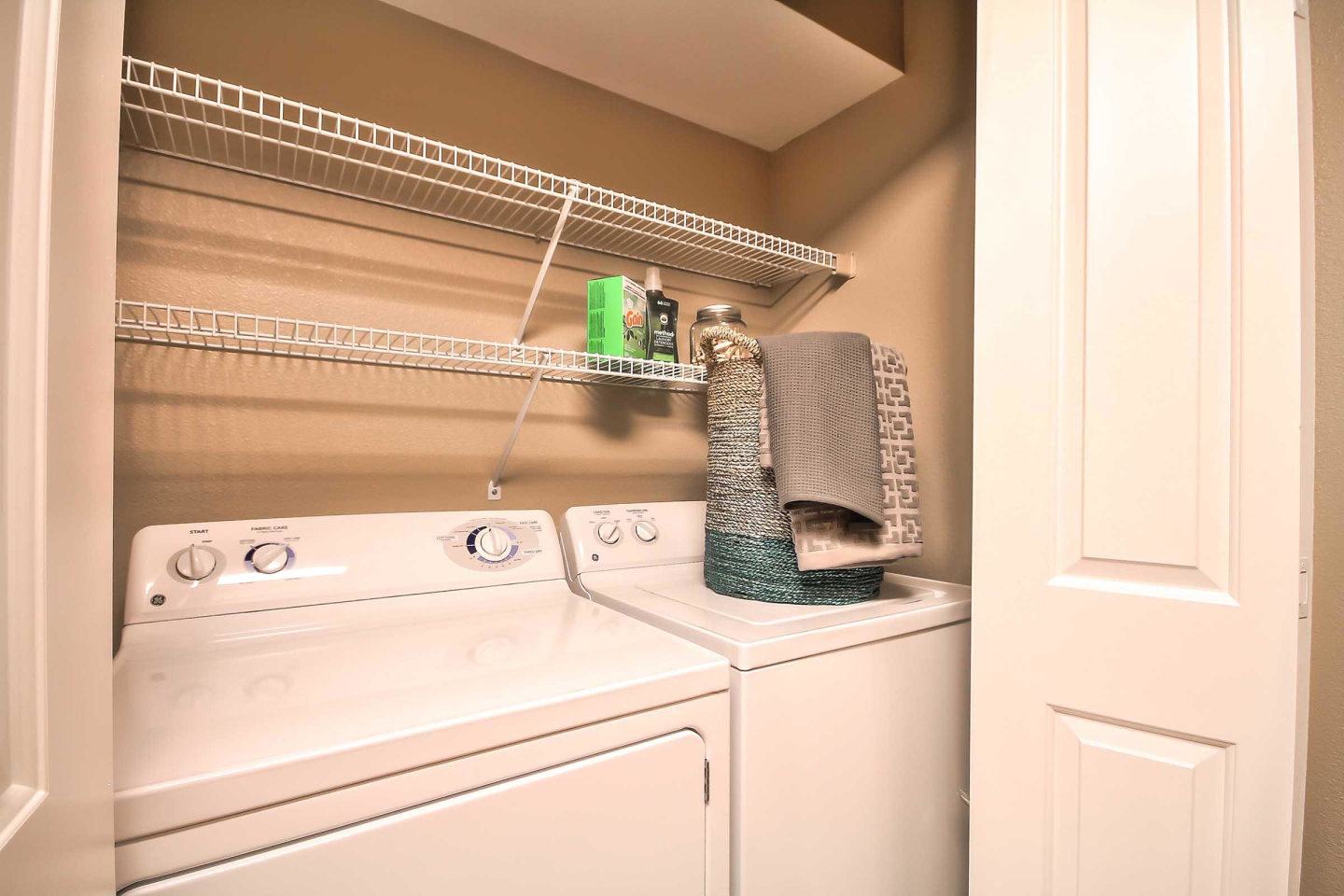 Rosemeade Apartment Homes Image 36