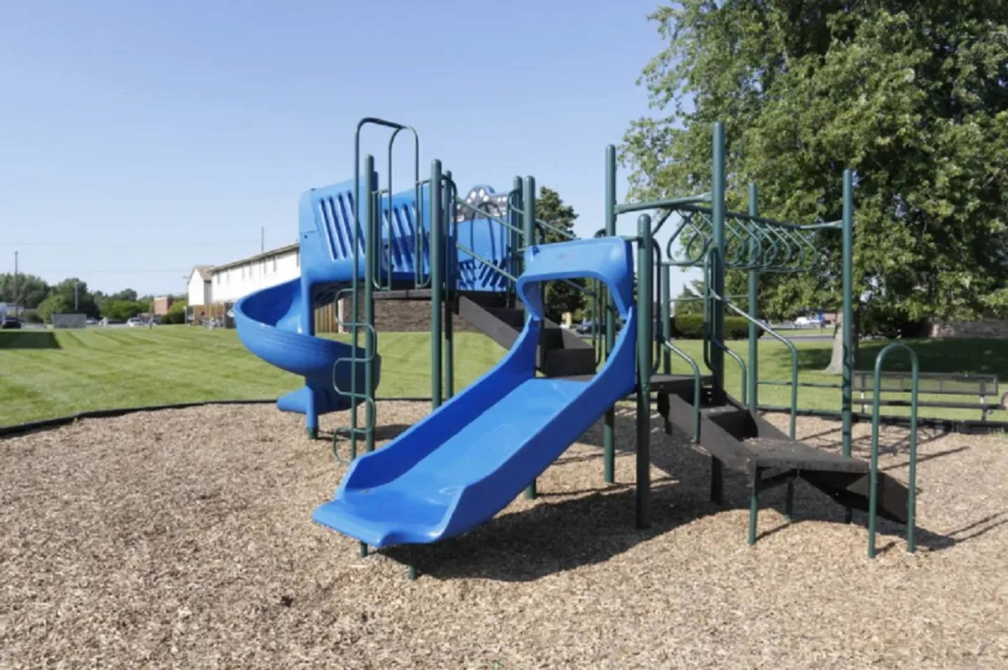 Willow Creek Apartments Image 5