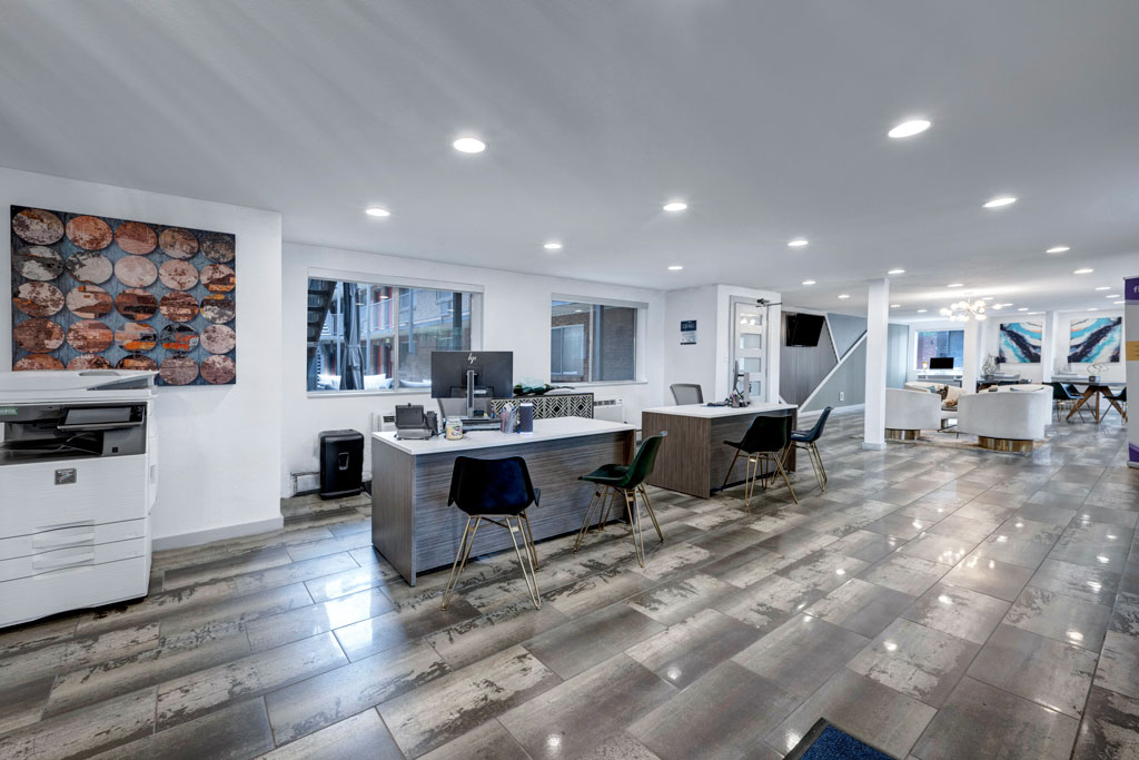 Ten 30 and 49 Apartments Image 14