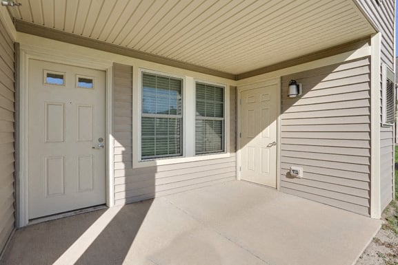 Deer Lakes Apartments Image 16