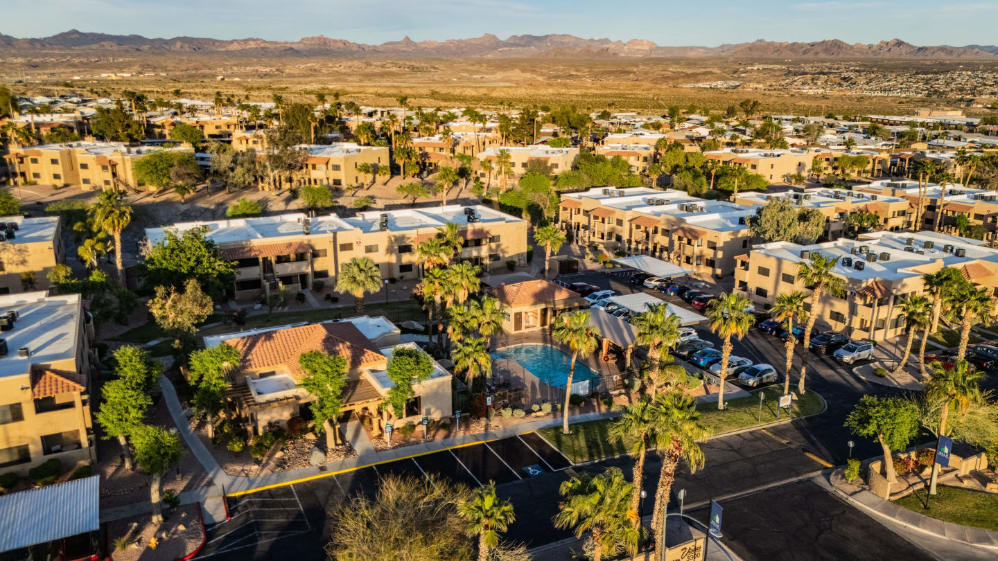 The Vistas Apartment Homes Image 30