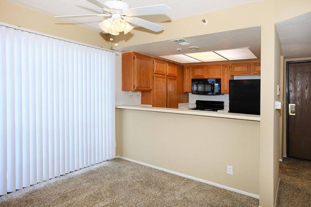 Savoy West Apartments Image 22