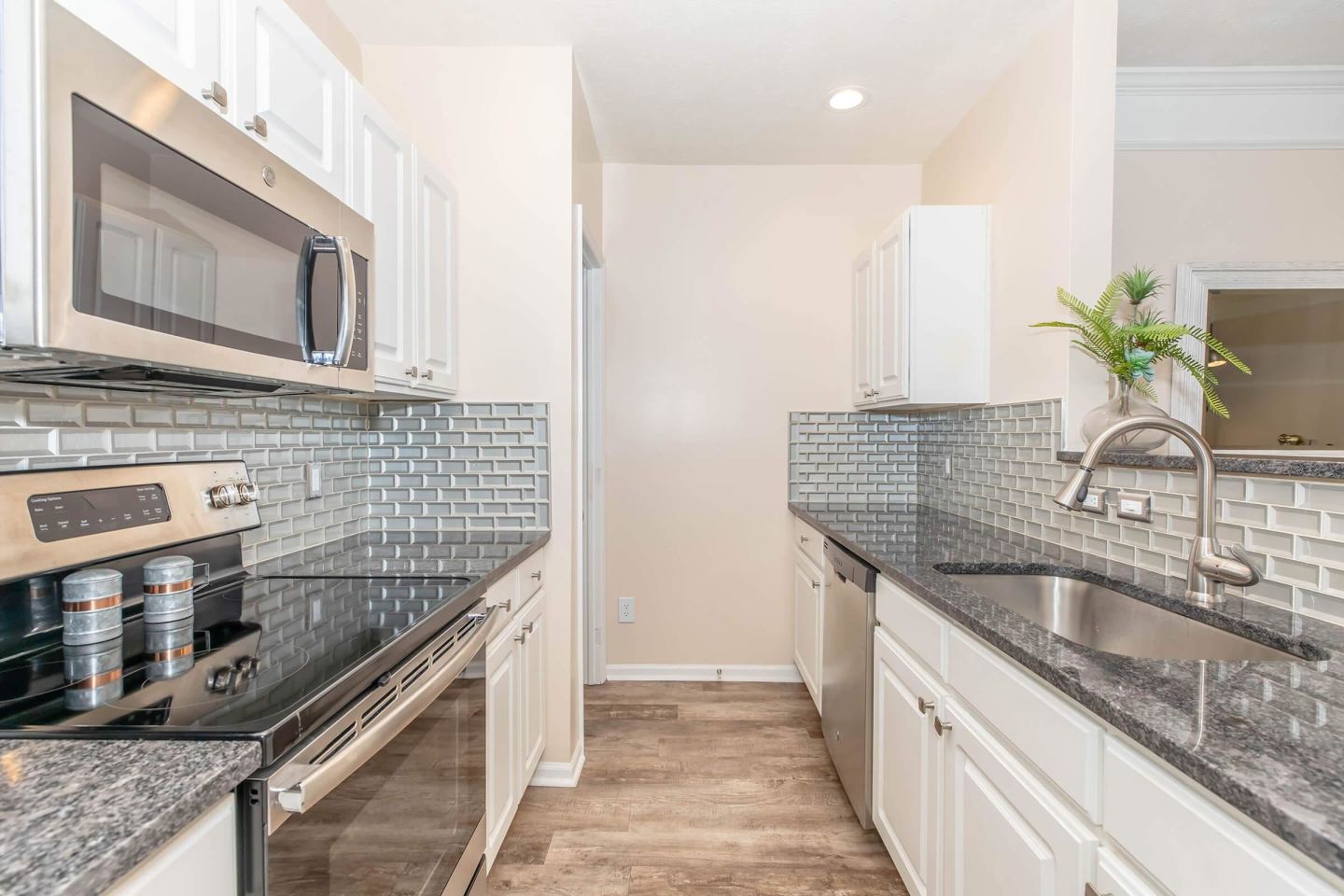 The Quarry Luxury Apartments Image 31