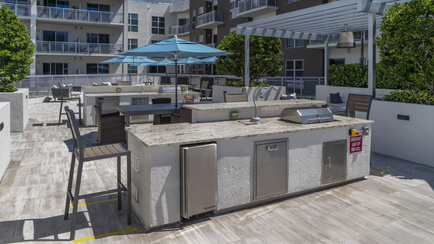 Blu27 at Edgewater Image 17