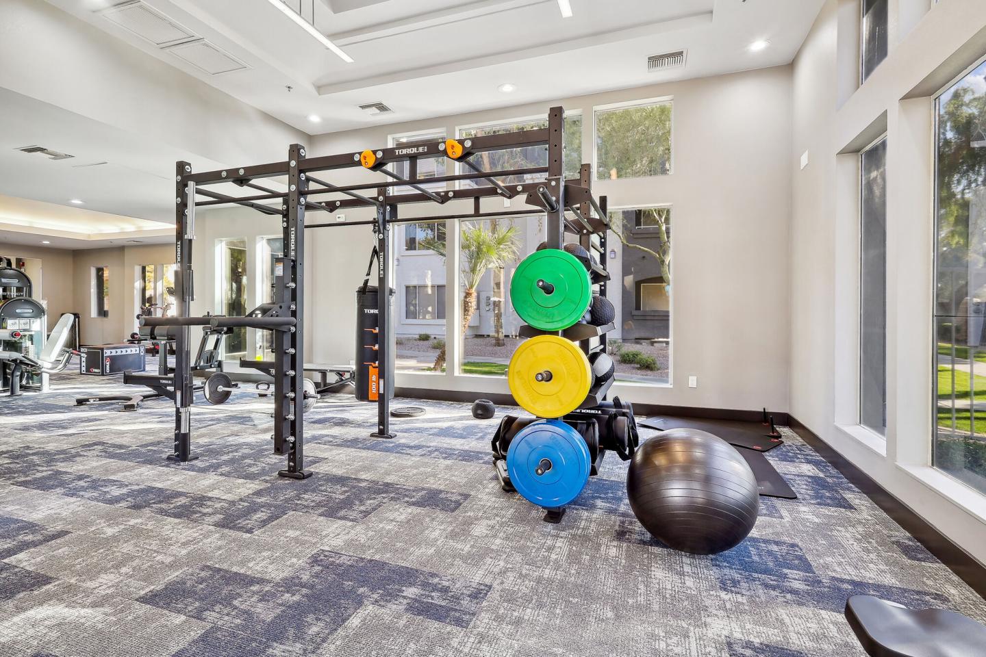 Lennox luxury living Image 24