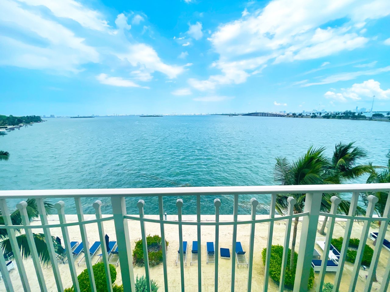 Miami Bay Waterfront Midtown Residences Image 28