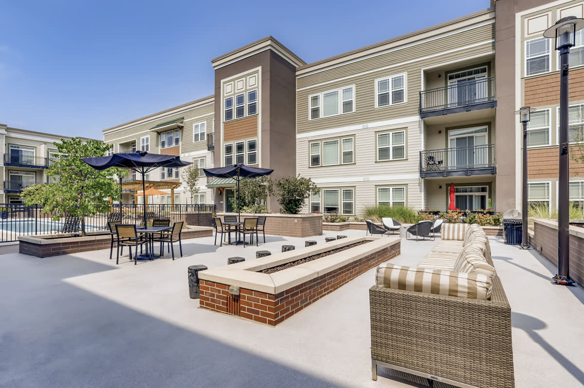 Centre Court Apartments Image 20