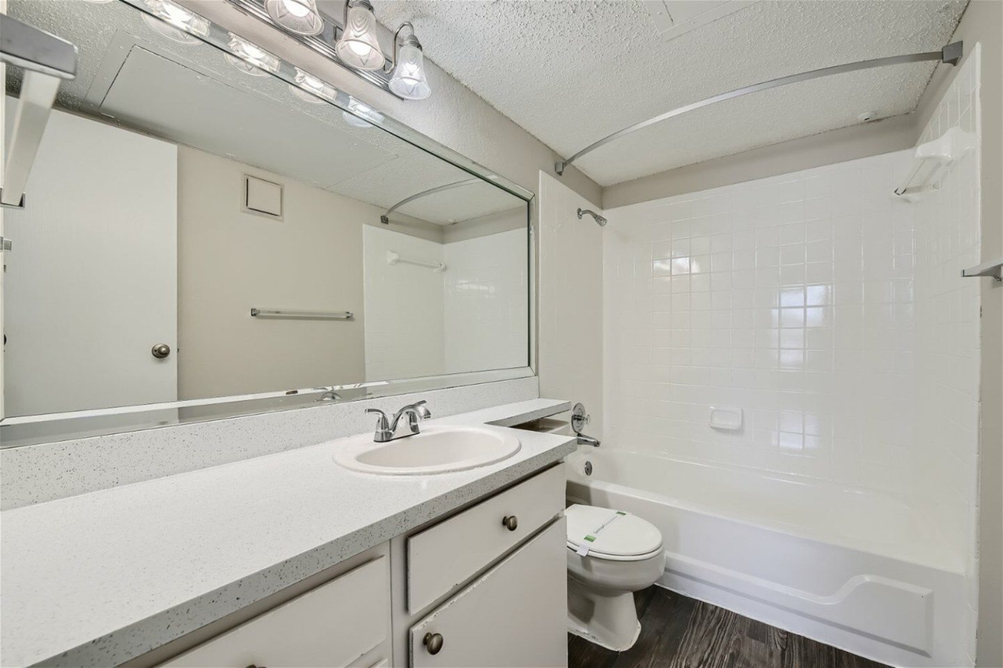 Rise Spring Pointe Image 126