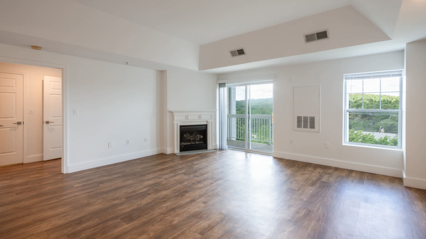 Rosecliff Image 15