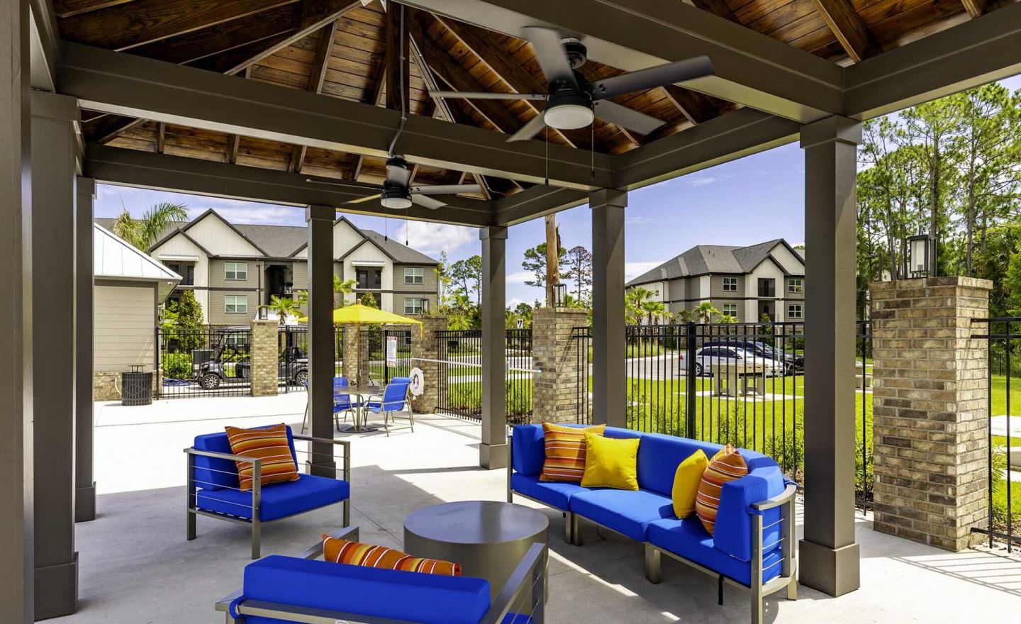 Riverwalk Grand Image 18