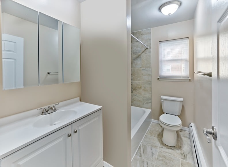 42 West Image 6