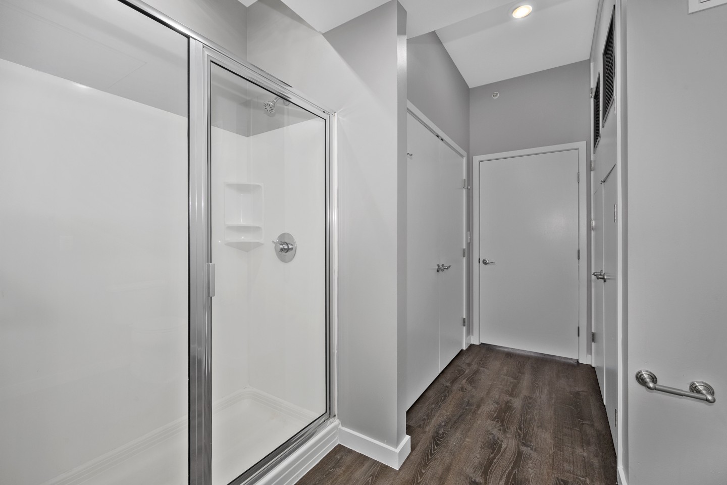 Seminary Square Lofts Image 17