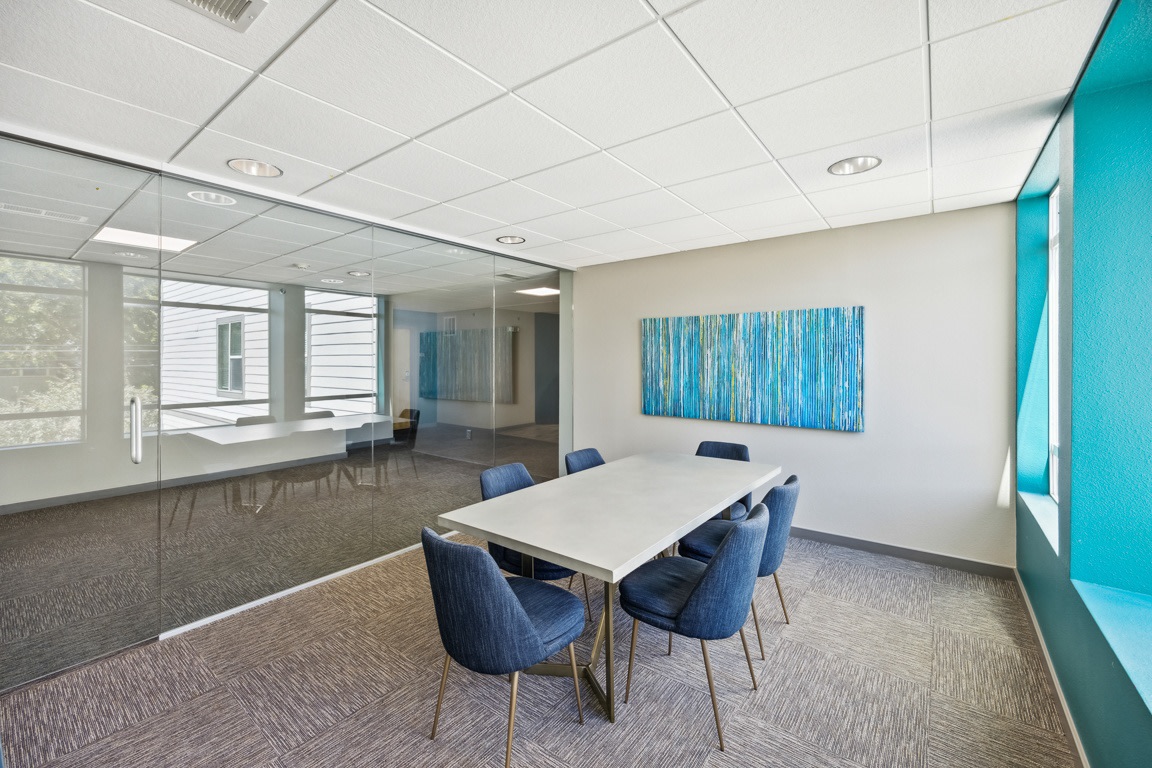 45 Madison Image 8