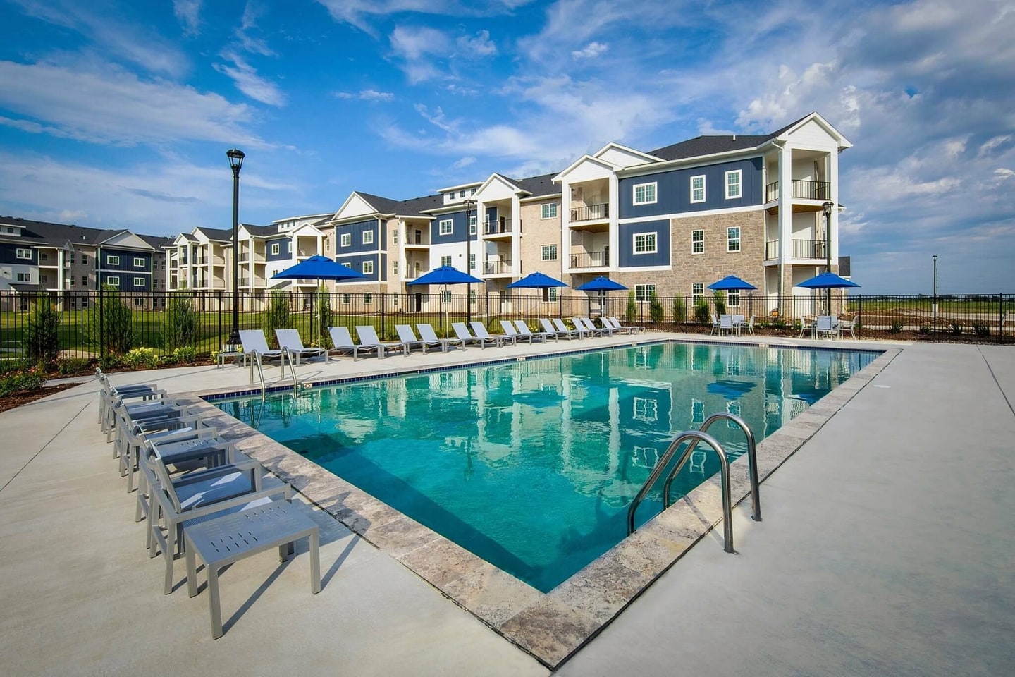Canal Flats Image 11