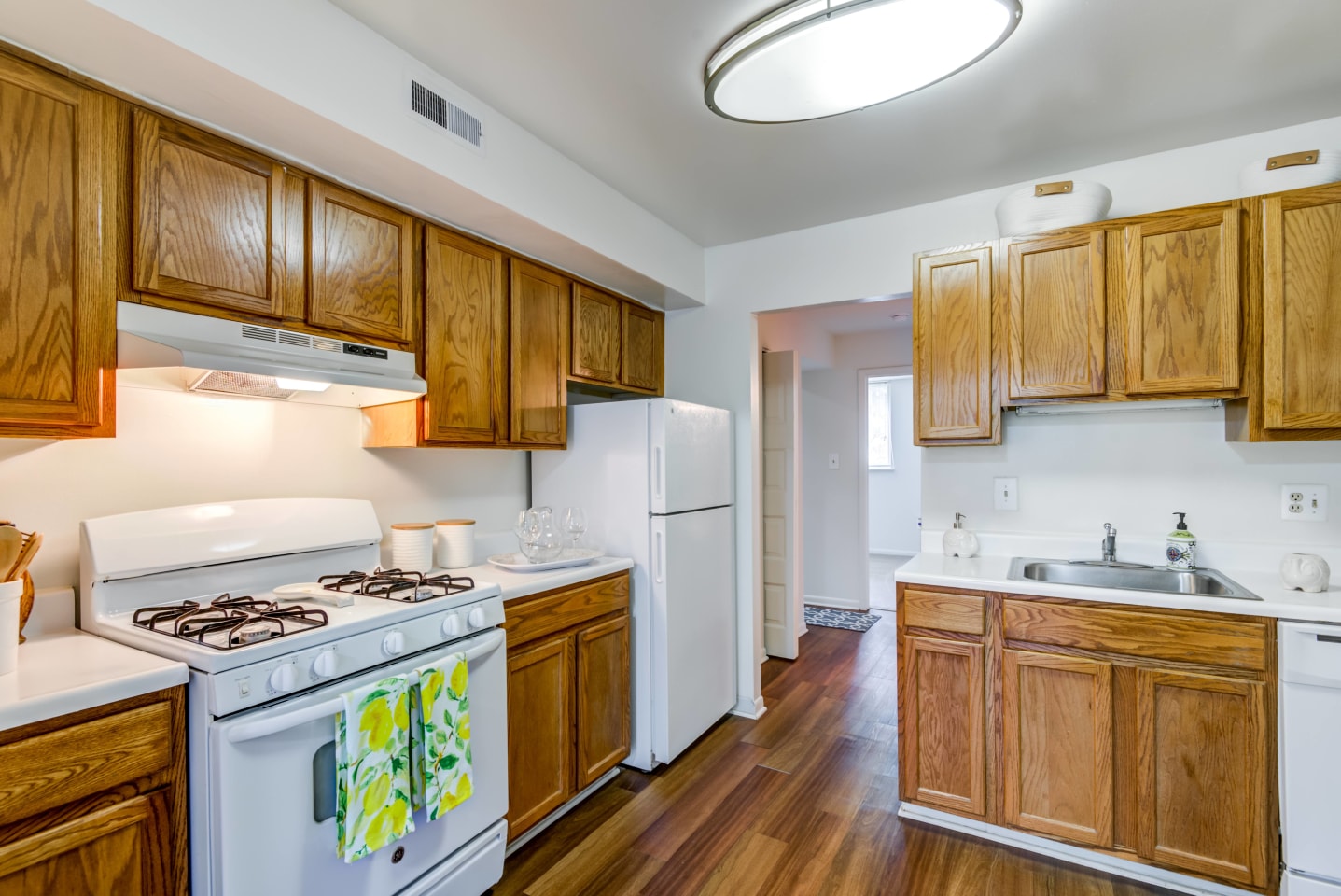 Fairway Apartments Image 18