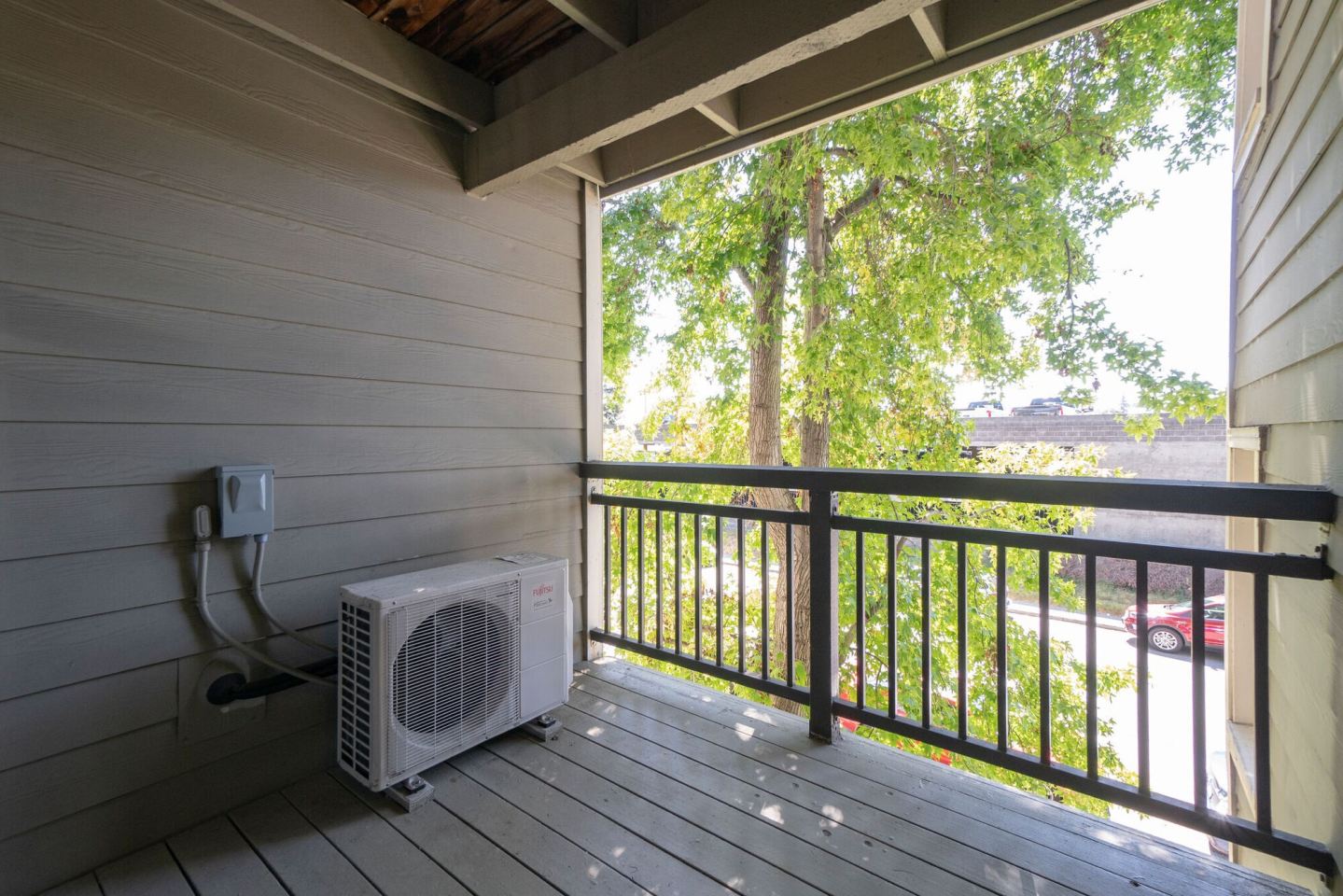 Orchard Glen Apartments Image 17