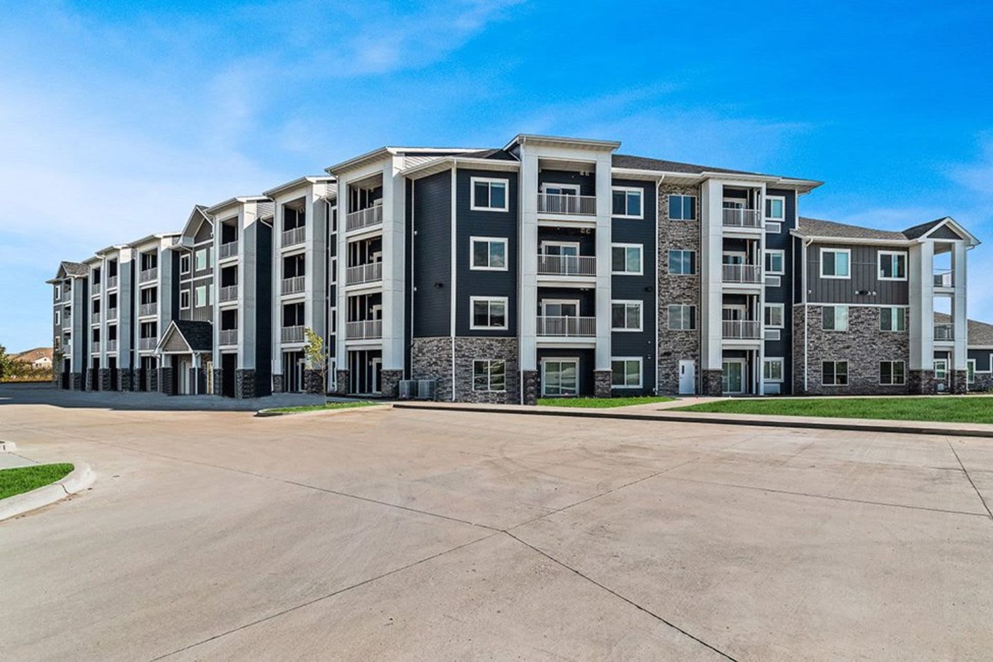 Park 88 Apartments Image 18